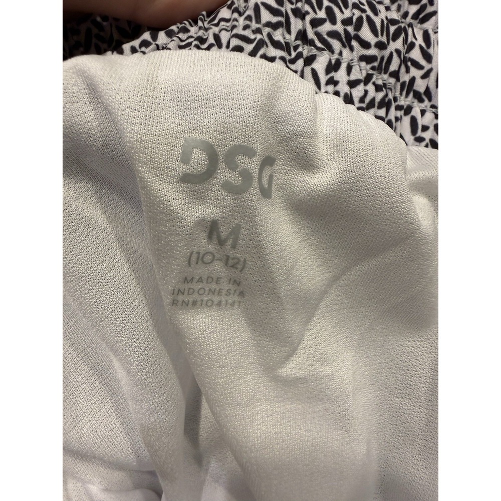 New DSG Mid Rise Stride Short Girls Medium 10-12 - Picture 4 of 5